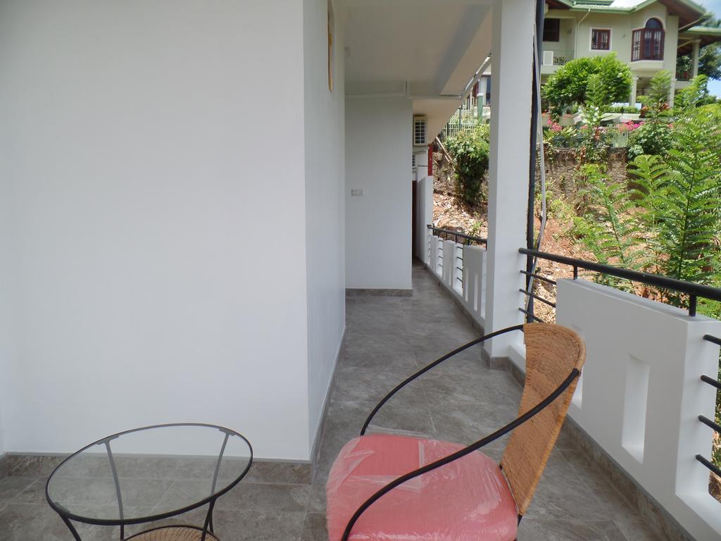 Kandyan Bluestar Villa Eksteriør billede