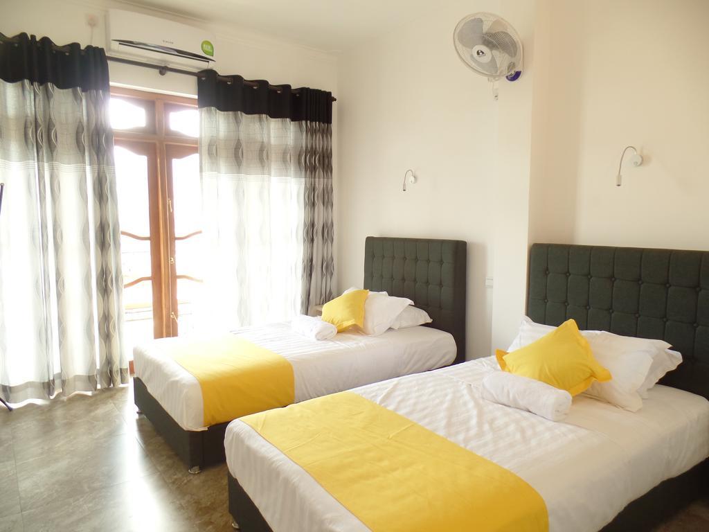 Kandyan Bluestar Villa Eksteriør billede