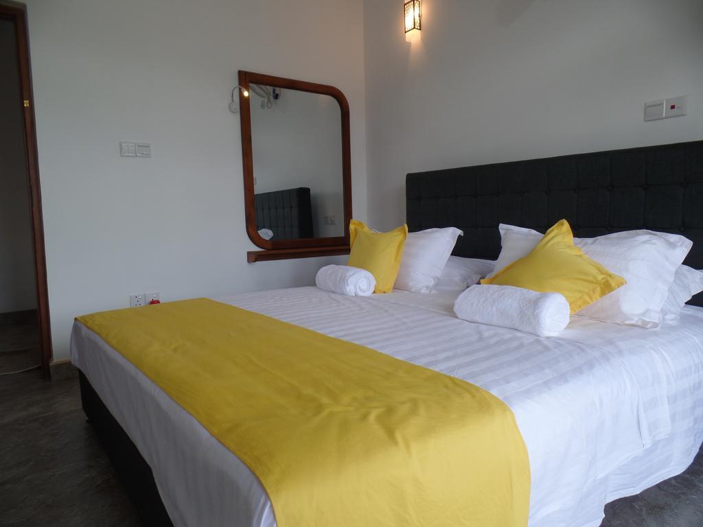 Kandyan Bluestar Villa Værelse billede
