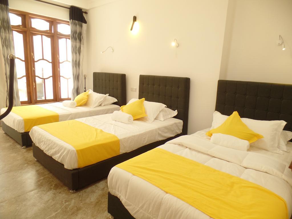 Kandyan Bluestar Villa Værelse billede