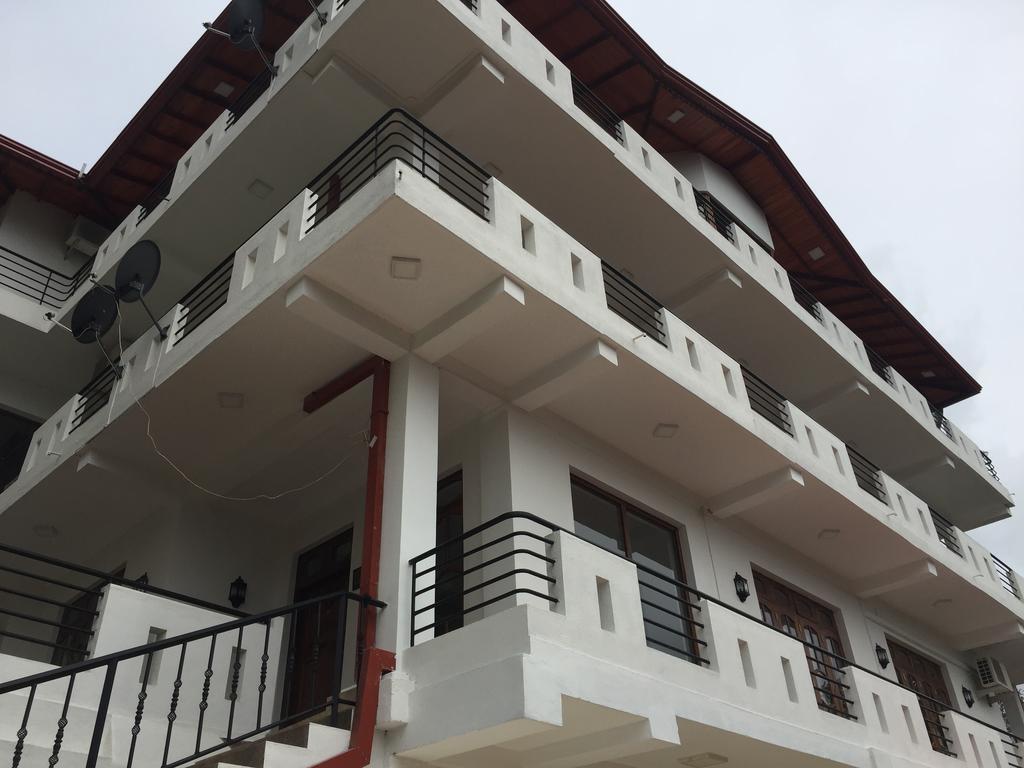 Kandyan Bluestar Villa Eksteriør billede